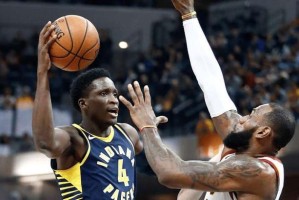  三球24+12黄蜂终结骑士连胜  