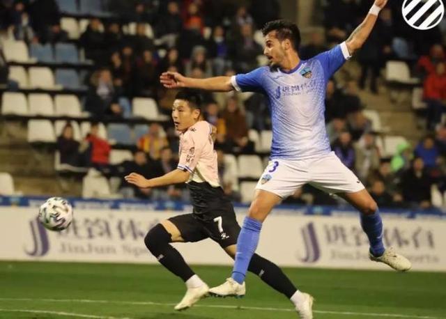  拜仁青训小将首秀梅开二度  